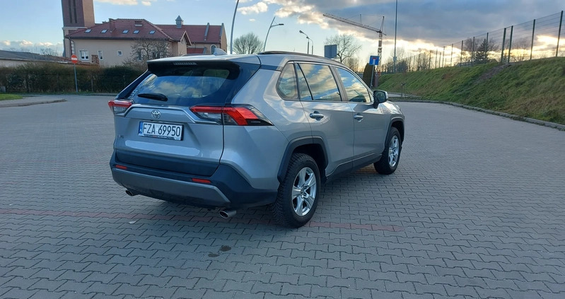 Toyota RAV4 cena 142000 przebieg: 21000, rok produkcji 2021 z Żary małe 46